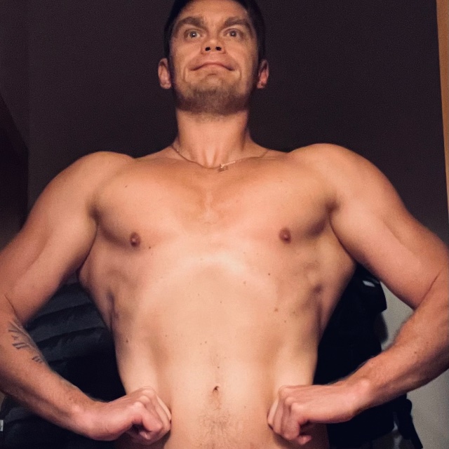 Александр Моисеев